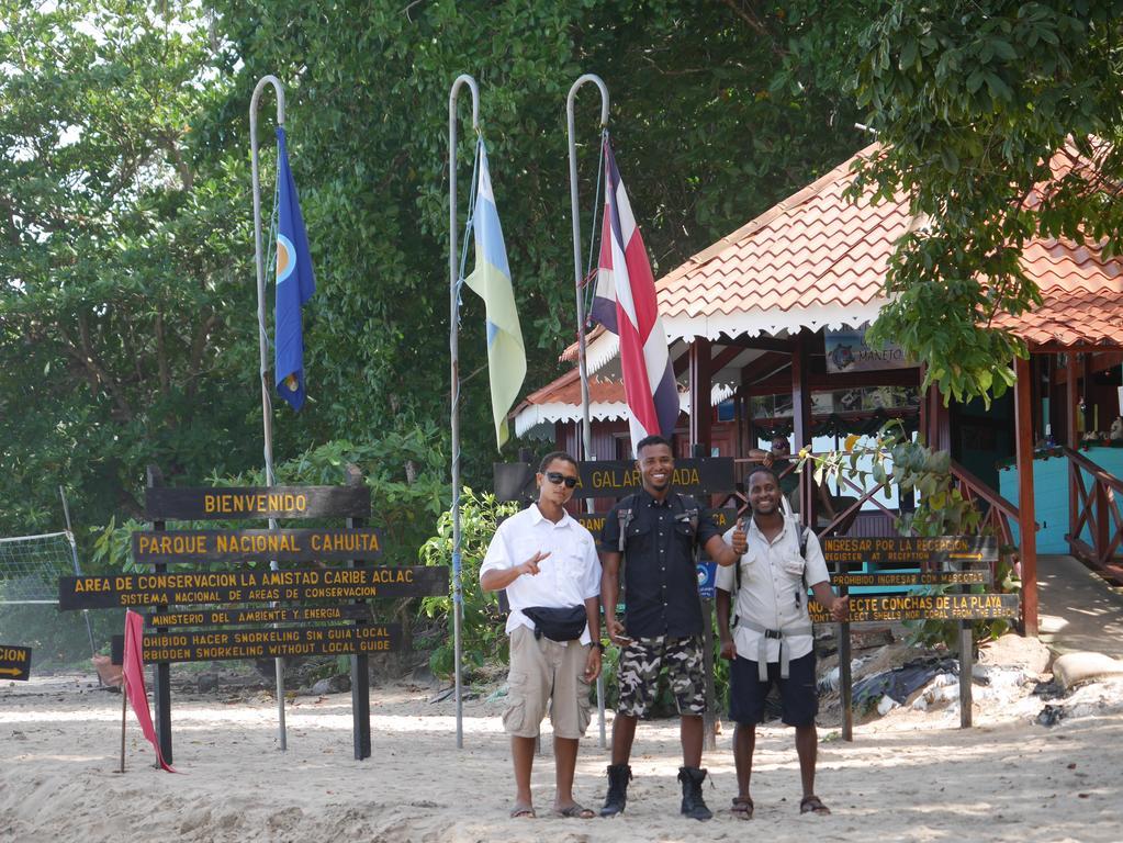 Cabinas Tito Cahuita Dış mekan fotoğraf